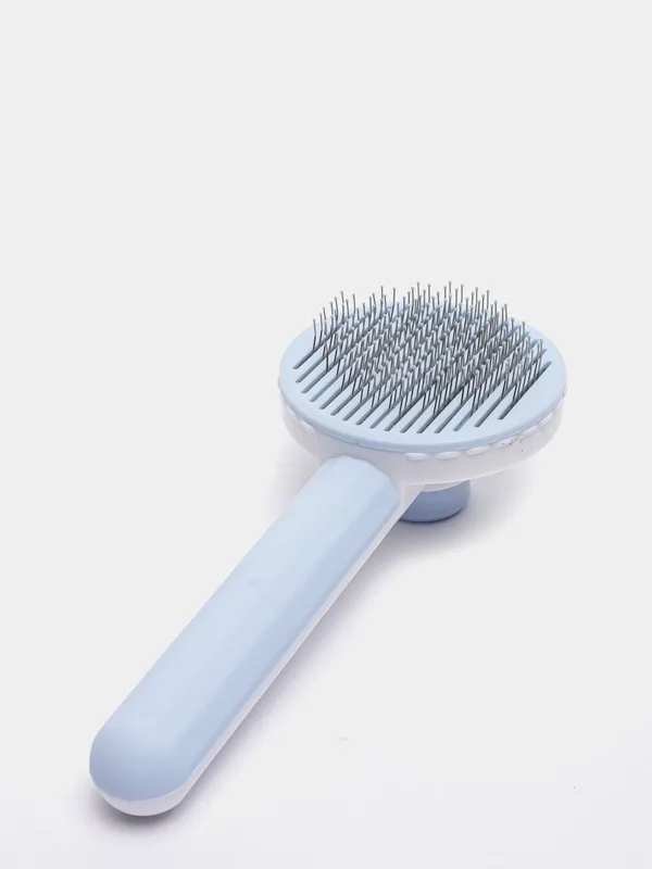 Self-cleaning brush for cats and dogs