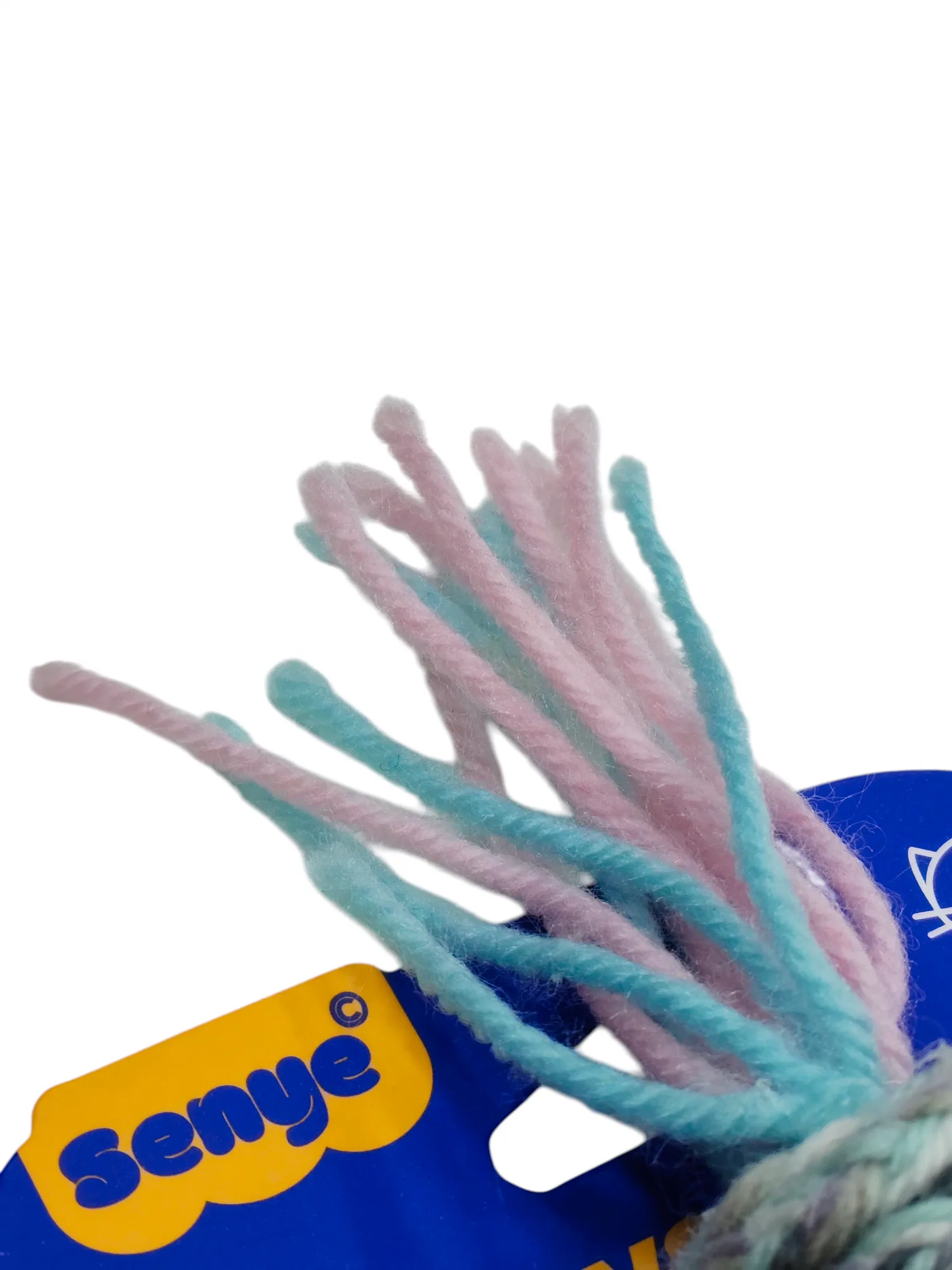 Interactive cat toy