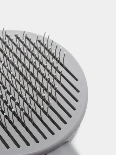 Brush for cats and dogs
