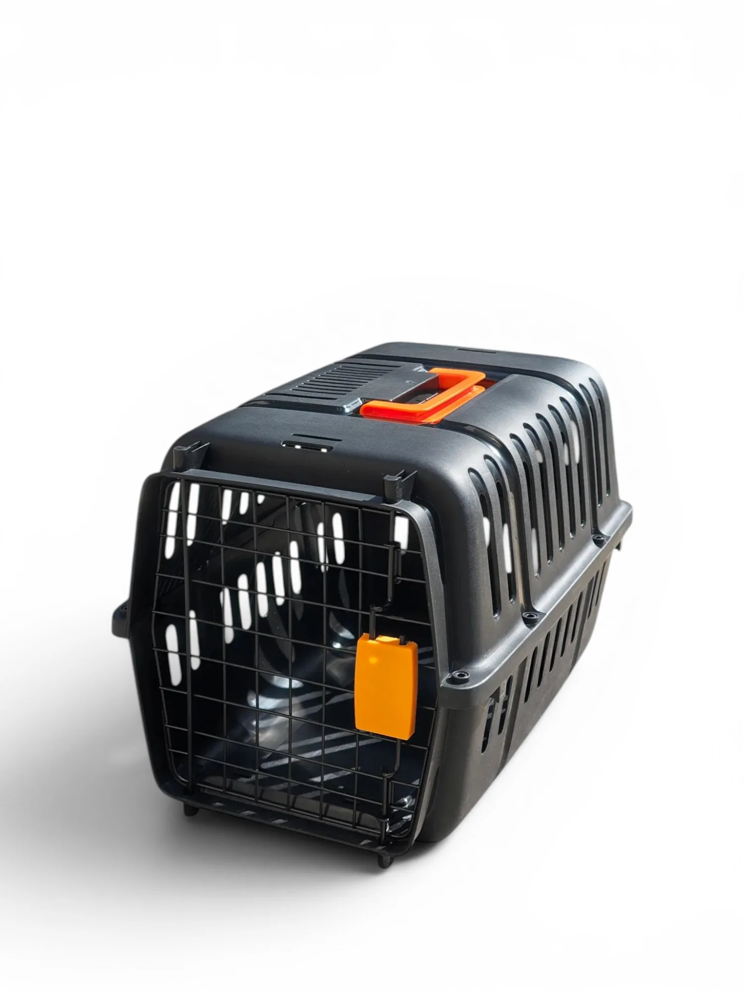 Travel carrier