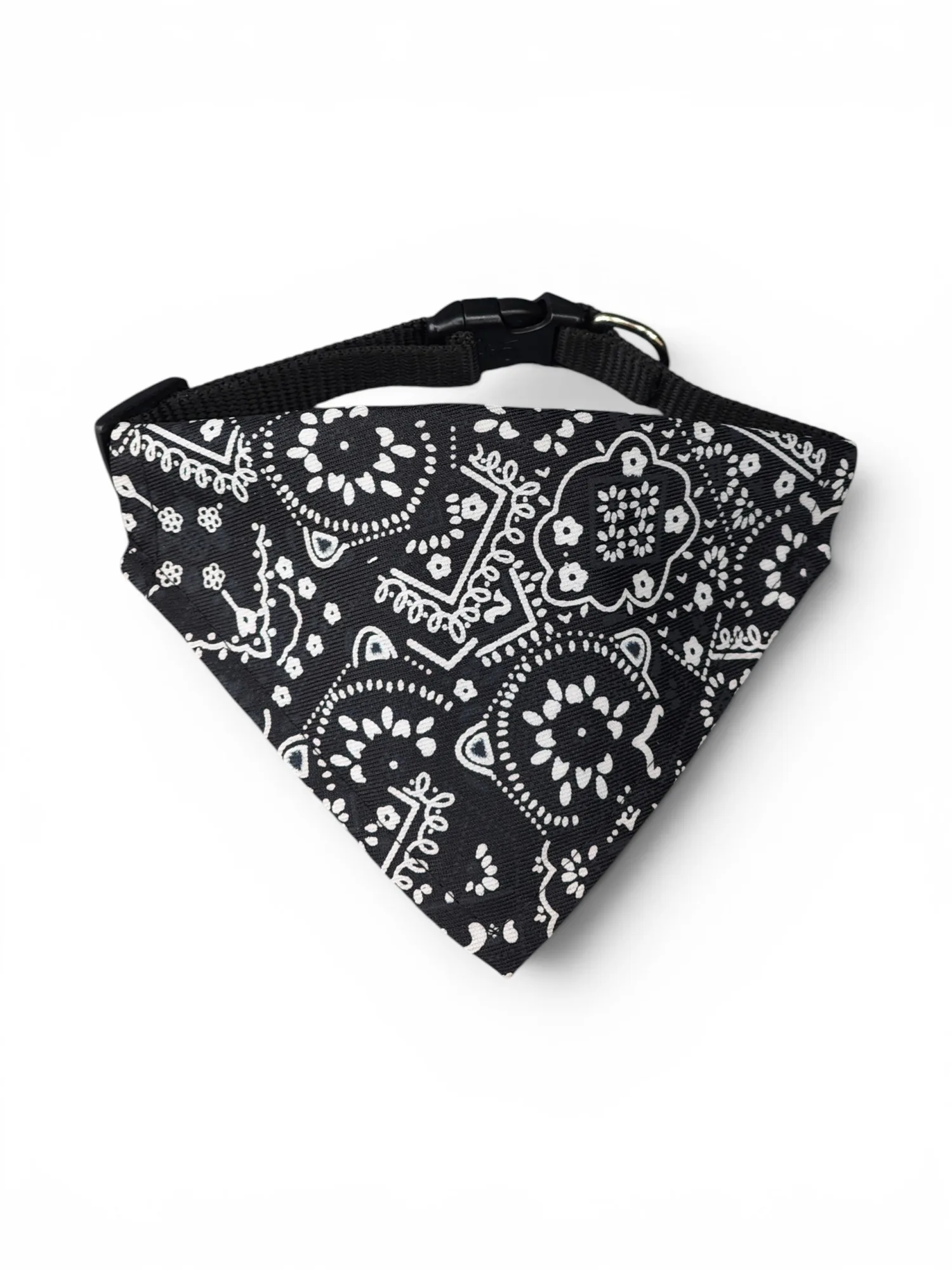 Patterned Black & White Bandana Collar - Small